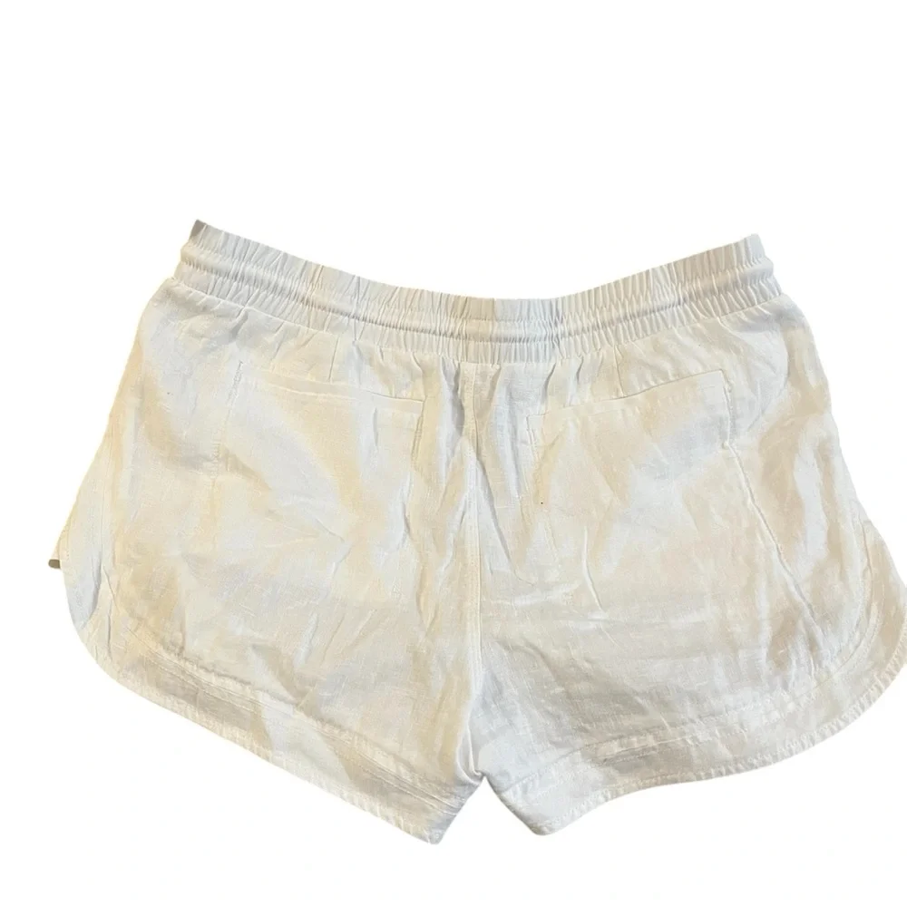 Athleta White Athletic Shorts 14